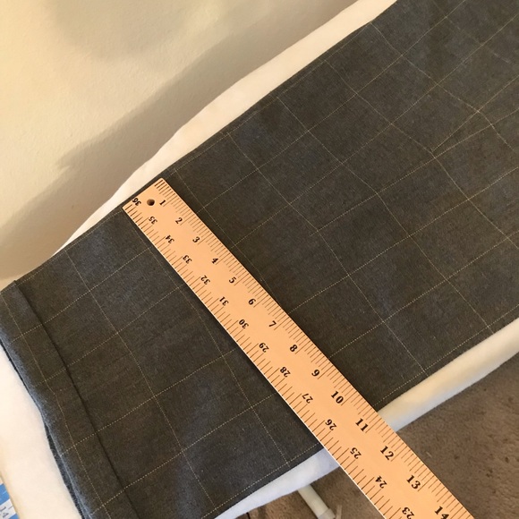 🔥SALE🔥Cosimo 6 buttons Suit - Picture 12 of 17